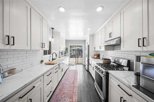 7323 W 91st, Los Angeles, CA 90045
