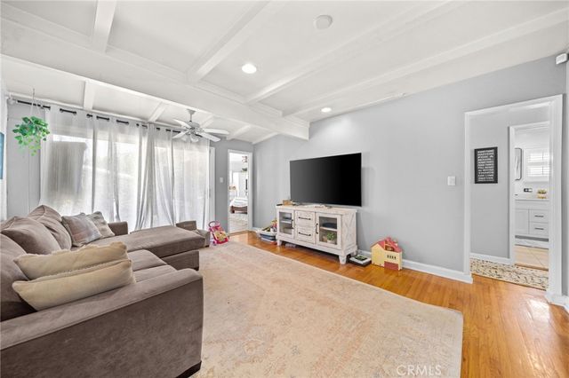 7323 W 91st, Los Angeles, CA 90045