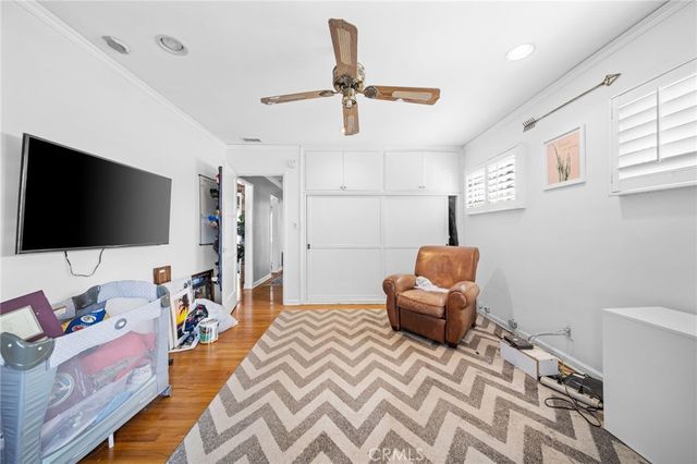 7323 W 91st, Los Angeles, CA 90045