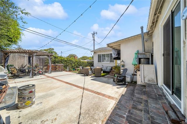 7323 W 91st, Los Angeles, CA 90045