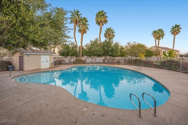 3412 Robust Robin Place 3, North Las Vegas, NV 89084