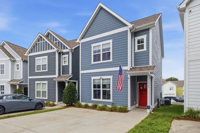 1039 Saddlestone Dr, Hermitage, TN 37076