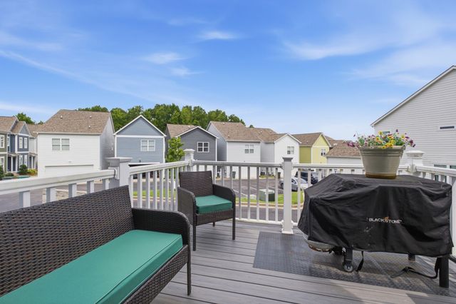1039 Saddlestone Dr, Hermitage, TN 37076