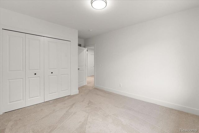 8774 Speedway Drive, Shelby Charter Township, MI 48317