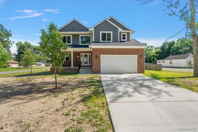 8774 Speedway Drive, Shelby Charter Township, MI 48317