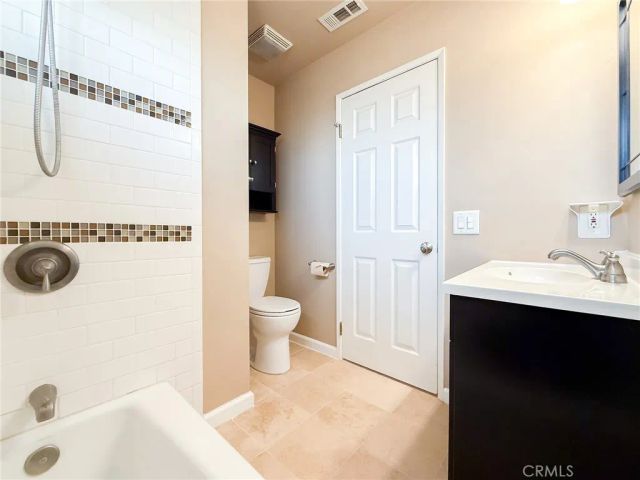 2714 Blue Fox, Ontario, CA 91761