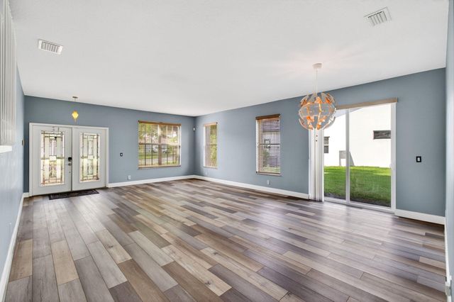 7350 Anadale Circle, Lake Worth, FL 33467