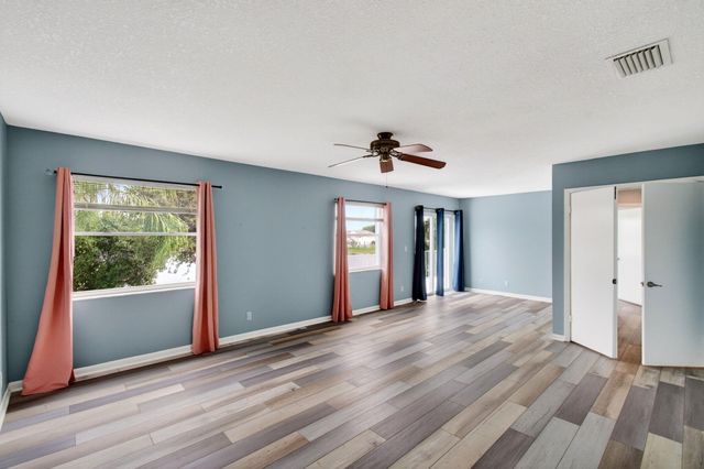 7350 Anadale Circle, Lake Worth, FL 33467