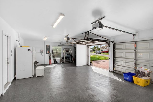 7350 Anadale Circle, Lake Worth, FL 33467