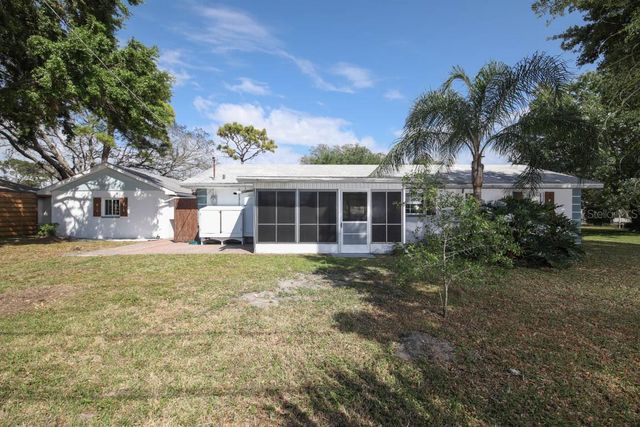 1000 GANTT AVENUE, Sarasota, FL 34232