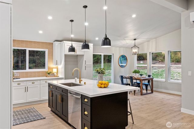 9921 148th Avenue NW, Gig Harbor, WA 98329