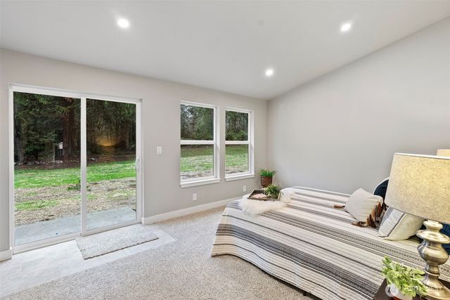 9921 148th Avenue NW, Gig Harbor, WA 98329