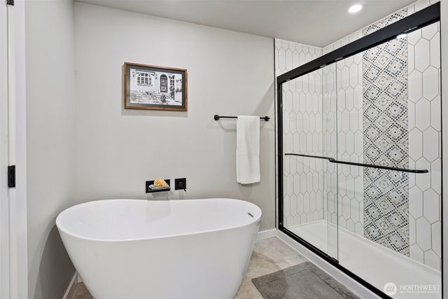 9921 148th Avenue NW, Gig Harbor, WA 98329