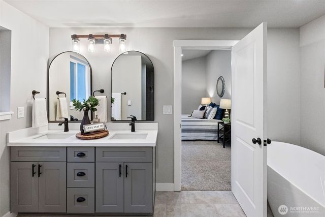 9921 148th Avenue NW, Gig Harbor, WA 98329