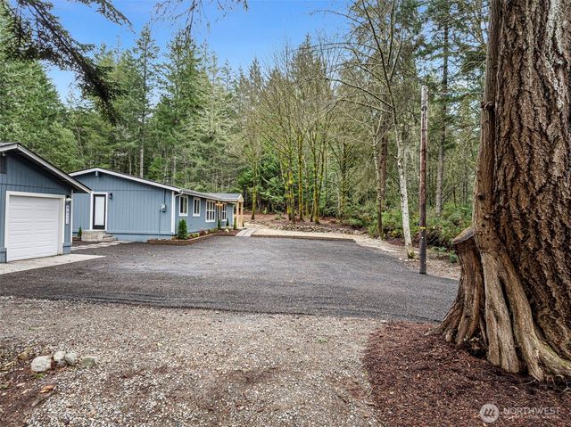 9921 148th Avenue NW, Gig Harbor, WA 98329