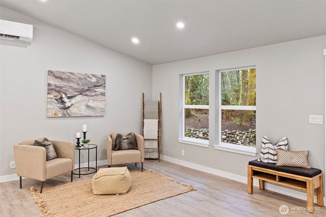 9921 148th Avenue NW, Gig Harbor, WA 98329