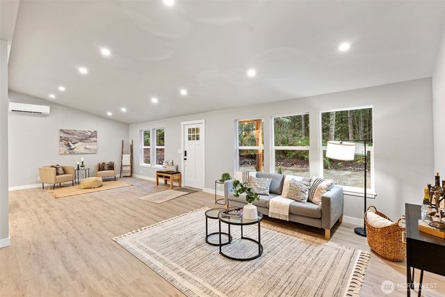 9921 148th Avenue NW, Gig Harbor, WA 98329