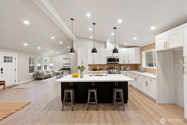 9921 148th Avenue NW, Gig Harbor, WA 98329