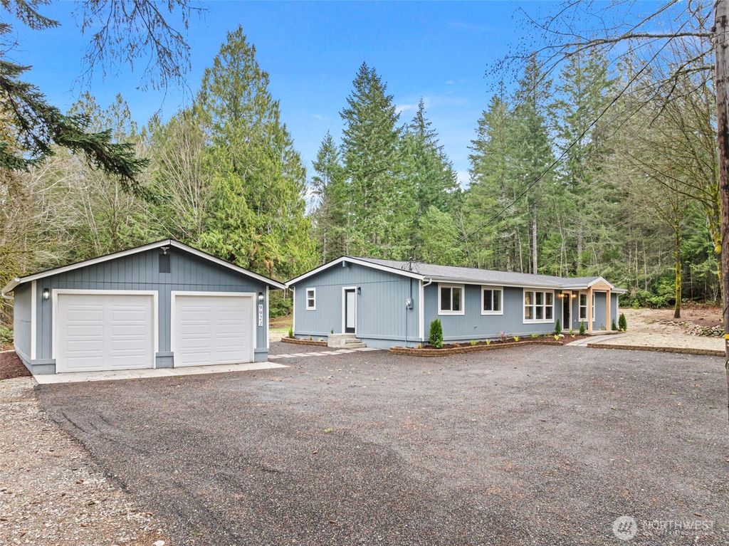 9921 148th Avenue NW, Gig Harbor, WA 98329