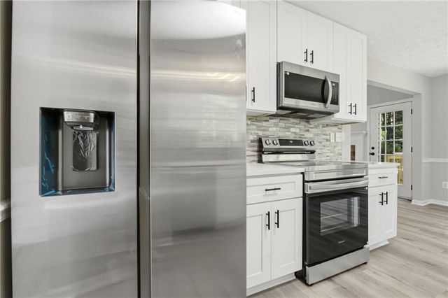210 Coldwater Drive, Covington, GA 30016