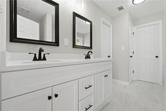 210 Coldwater Drive, Covington, GA 30016