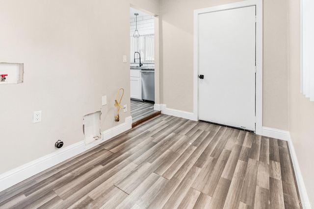 343 Walnut Street, Lemoore, CA 93245