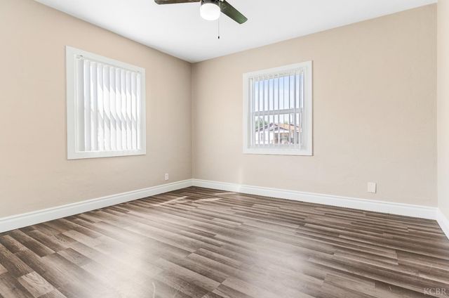 343 Walnut Street, Lemoore, CA 93245