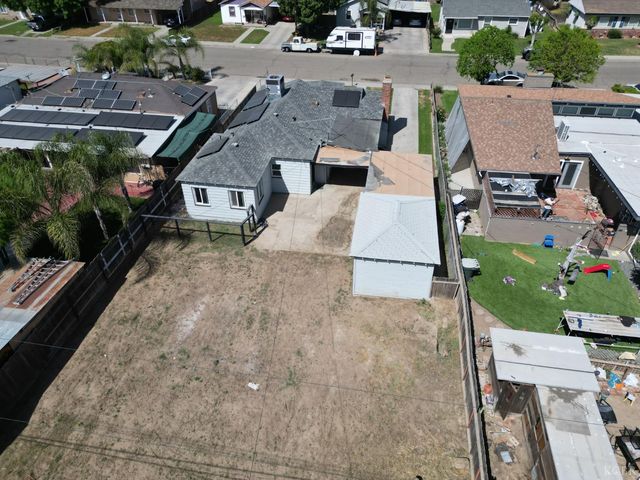 343 Walnut Street, Lemoore, CA 93245