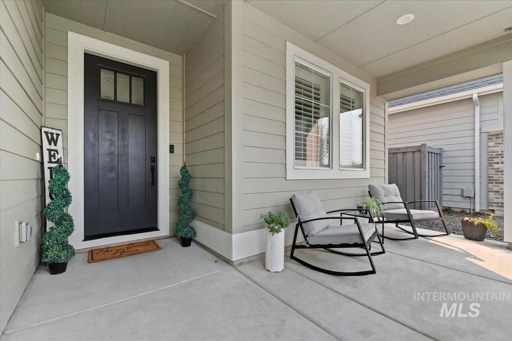 18398 Hush Creek Way, Nampa, ID 83687 photo 4