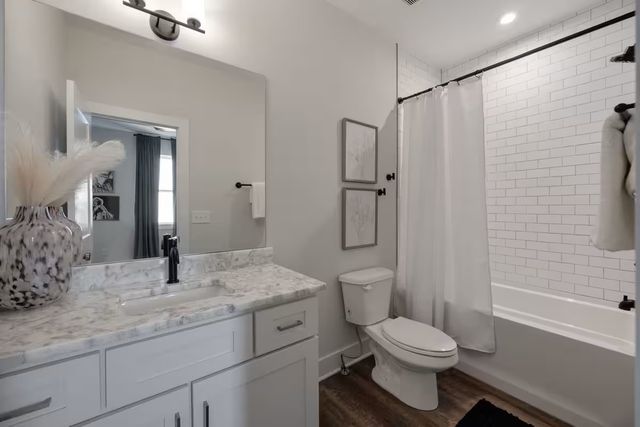 5621 Lenox Ave Unit 3, Nashville, TN 37209