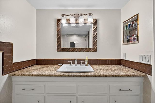 404 CORDOVA GREEN 404, Seminole, FL 33777