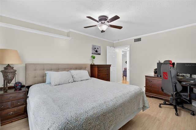 404 CORDOVA GREEN 404, Seminole, FL 33777