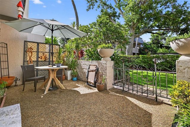 404 CORDOVA GREEN 404, Seminole, FL 33777