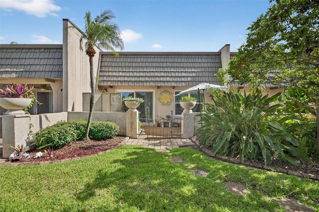 404 CORDOVA GREEN 404, Seminole, FL 33777
