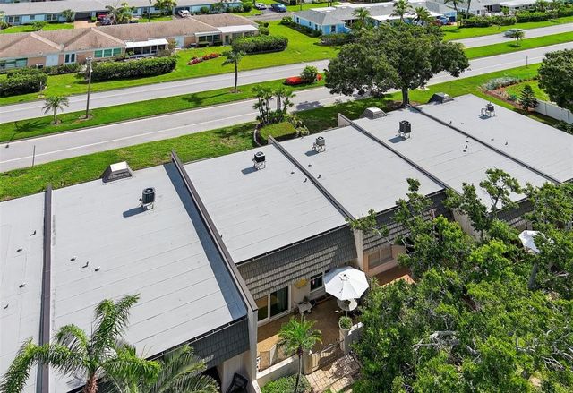 404 CORDOVA GREEN 404, Seminole, FL 33777