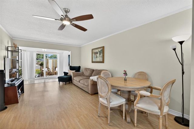 404 CORDOVA GREEN 404, Seminole, FL 33777