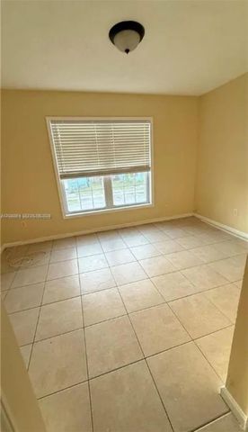 1742 SW 44th Terrace, Fort Lauderdale, FL 33317