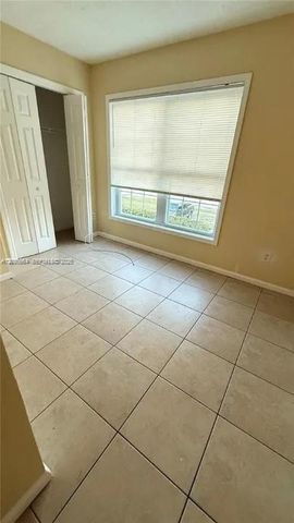 1742 SW 44th Terrace, Fort Lauderdale, FL 33317