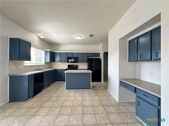 305 Buckskin Trail, Harker Heights, TX 76548