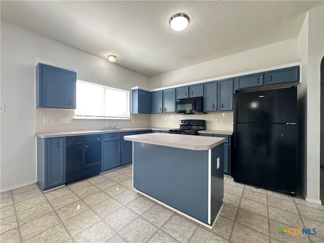 305 Buckskin Trail, Harker Heights, TX 76548