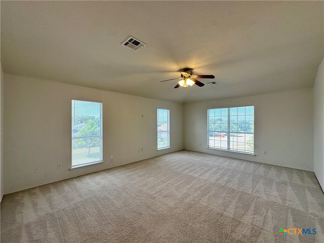 305 Buckskin Trail, Harker Heights, TX 76548