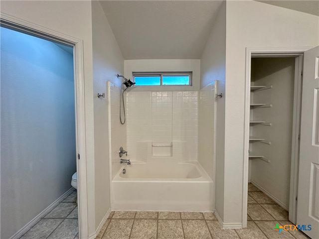 305 Buckskin Trail, Harker Heights, TX 76548