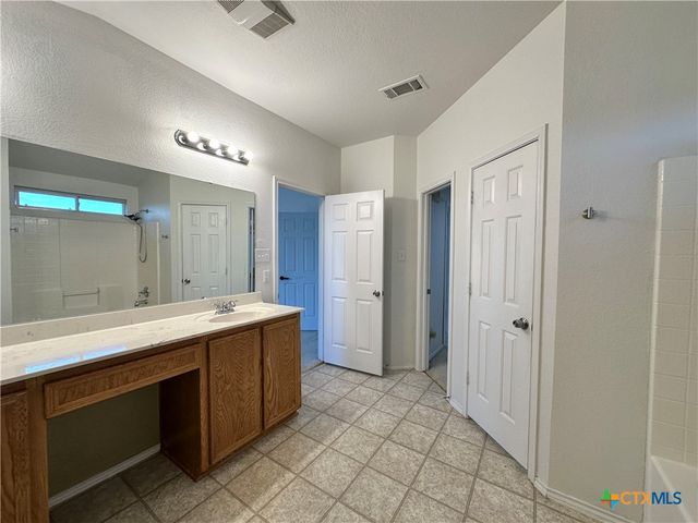 305 Buckskin Trail, Harker Heights, TX 76548
