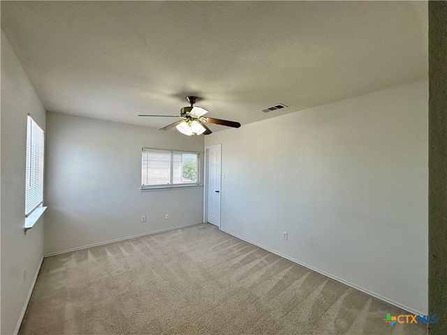 305 Buckskin Trail, Harker Heights, TX 76548