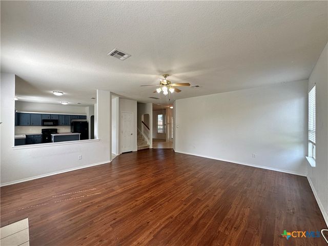 305 Buckskin Trail, Harker Heights, TX 76548