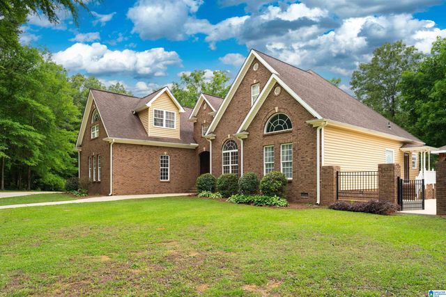 200 VALLEY VIEW ROAD, Pell City, AL 35054
