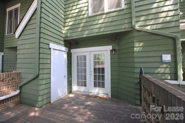 417 W 8th Street G, Charlotte, NC 28202