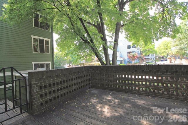 417 W 8th Street G, Charlotte, NC 28202