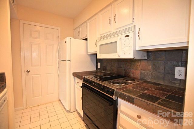 417 W 8th Street G, Charlotte, NC 28202
