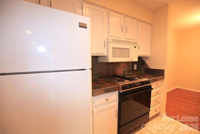 417 W 8th Street G, Charlotte, NC 28202